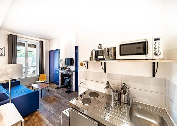 Appartement Le Petit Charlemagne- Rénové -perrache *